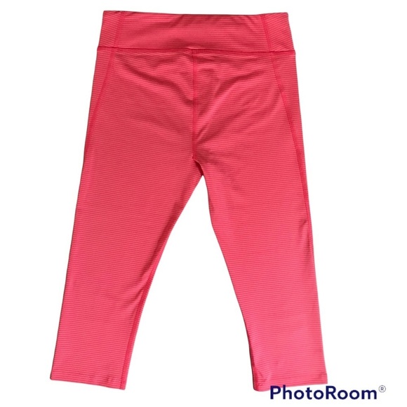 UNDER ARMOUR / HeatGear Compression High Rise Capri Size M - Picture 2 of 11